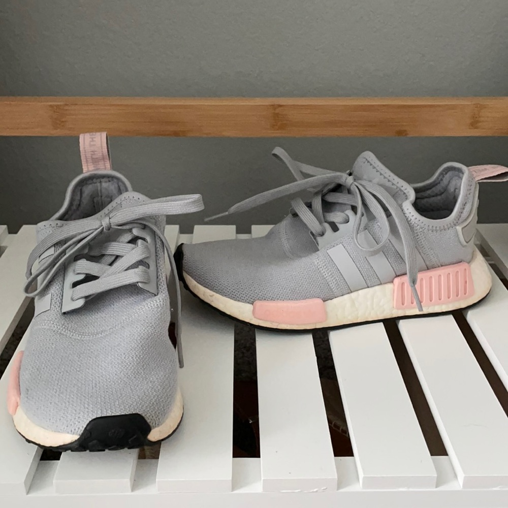 Adidas NMD R1 Light Onix